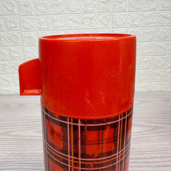 Aladdins Plaid Thermos Vacuum Bottle Red Dishwasher Safe Leakproof 1Pint Vintage - Picture 9 of 10